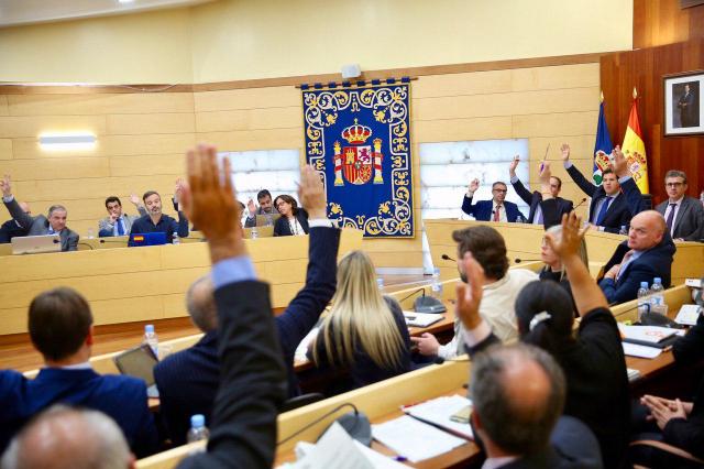 Se aprueba incluir a los trabajadores externos de Deportes en el estudio para la mejora sus condiciones de trabajo
