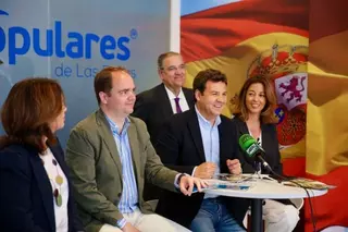 De la Uz “Nuestro programa es un guante a medida de las necesidades de cada zona de Las Rozas”