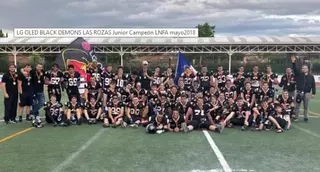 El equipo LG Oled Las Rozas Black Demons,  campeón de la liga nacional de Football Americano Junior