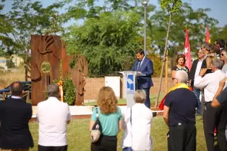 Las Rozas rinde homenaje a Miguel Ángel Blanco en el XXII Aniversario de su asesinato 
