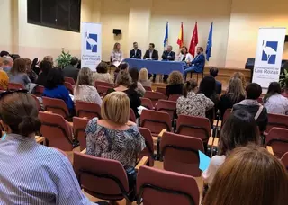 El Ayuntamiento presenta la programación municipal de actividades destinadas a los Centros Educativos