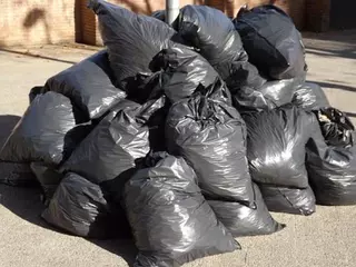 Unidas por Las Rozas propone medidas de mejora del servicio de recogida de residuos que reduzcan el impacto ambiental