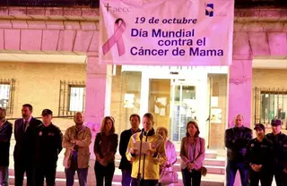 Las Rozas celebró un acto conmemorativo por el Día del Cáncer de Mama
