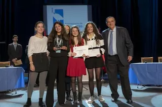 El IES El Burgo-Ignacio Echeverría, ganador del VII Torneo Municipal de Debate Escolar de Las Rozas