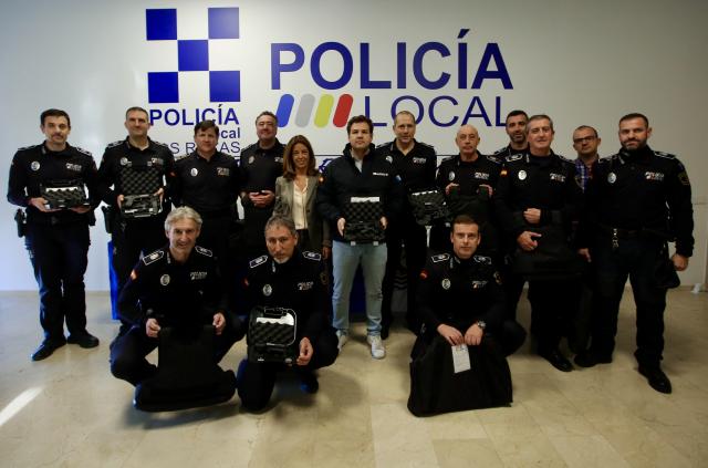 La Policía Local de Las Rozas recibe nuevo material para el desempeño de sus funciones