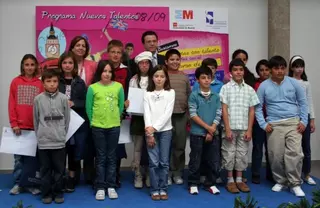 Entregadas las primeras becas a los estudiantes favorecidos por el programa Nuevos Talentos
