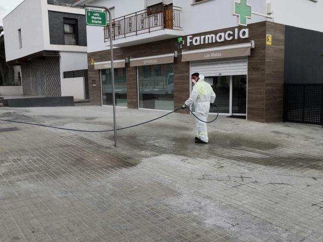 Las Rozas pone en marcha un servicio para atender las necesidades de los vecinos aislados