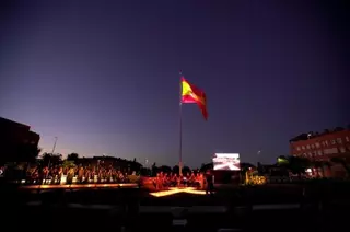 Las Rozas homenajea a las víctimas, héroes de la primera línea y voluntarios de la pandemia con un emotivo acto