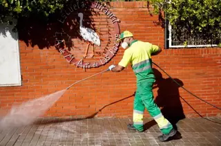 Un plan especial de limpieza y desinfección contribuirá a mejorar la seguridad de los centros escolares de Las Rozas