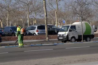 Un nuevo contrato de recogida de basuras, limpieza y mantenimiento de zonas verdes mejorará el servicio en Las Rozas