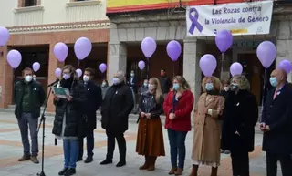 Unidas por Las Rozas sostiene que “en la lucha contra la violencia de género no caben pasos atrás ni ambigüedades”
