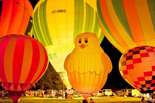 Los Reyes Magos visitarán Las Rozas en globos aerostáticos