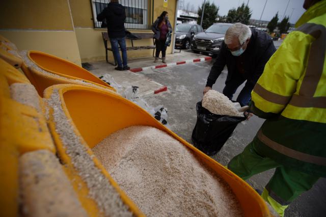 El Ayuntamiento de Las Rozas pide a los vecinos limitar los desplazamientos y extremar precauciones ante la nevada