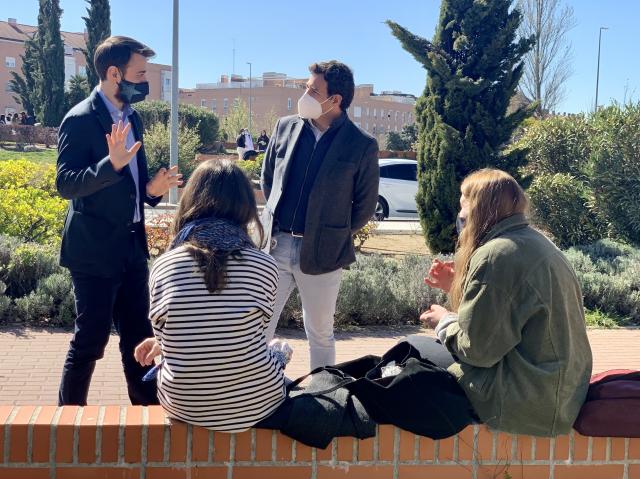 La Comunidad de Madrid abre nuevas vías de cooperación con los jóvenes de Las Rozas