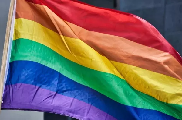 Unidas por Las Rozas reclama al gobierno local que despliegue la bandera LGTBI en la fachada del consistorio