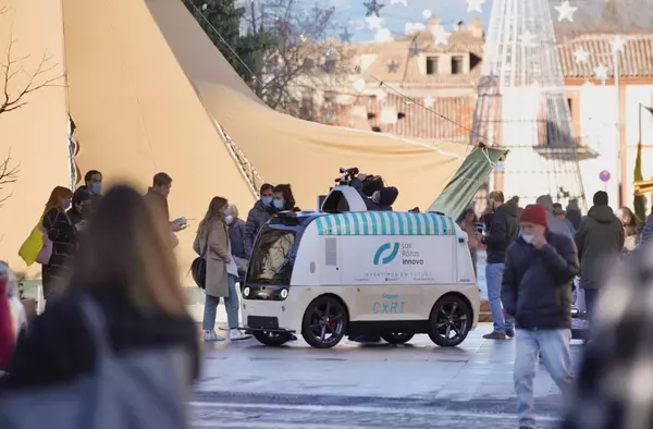 El primer vehículo de conducción autónoma que circula en Europa es un food truck y está en Las Rozas