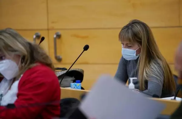 Unidas pedirá una reunión sobre el PGOU, la reapertura de las urgencias del Abajón y trasladará quejas vecinales