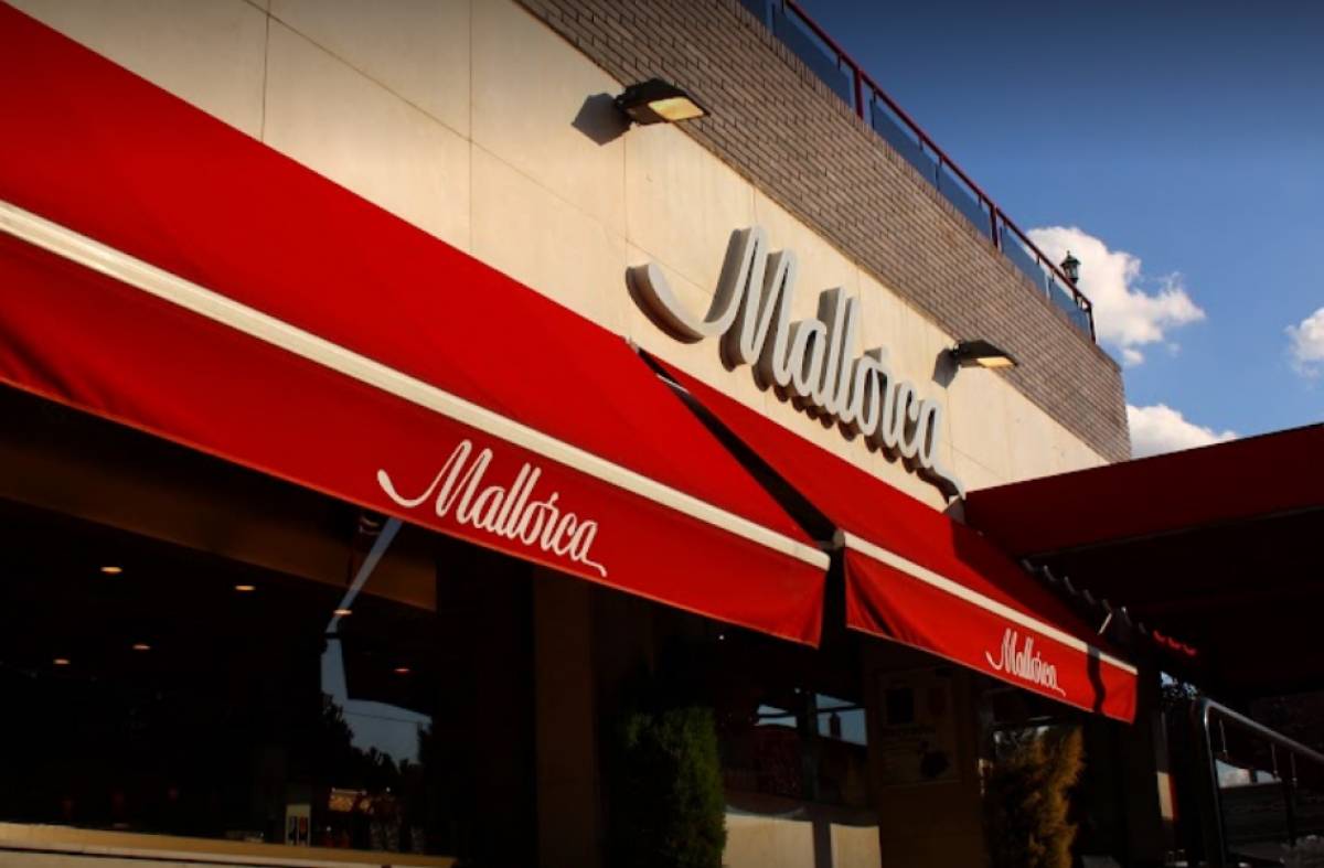 La mítica pastelería Mallorca echa el cierre en Las Rozas