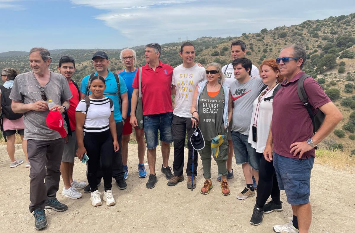 Rechazada la propuesta para consensuar medidas de atención a los refugiados ucranianos en Las Rozas