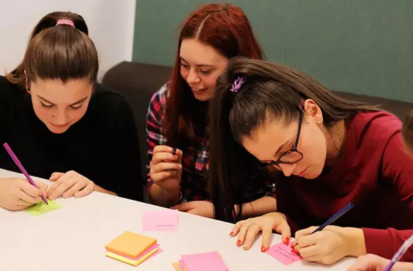 Alumnos roceños presentan sus proyectos en el I Congreso Escolar Científico-Tecnológico Las Rozas STEAM