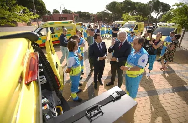 El SUMMA 112 presenta sus nuevos vehículos de última tecnología en el recinto ferial de Las Rozas