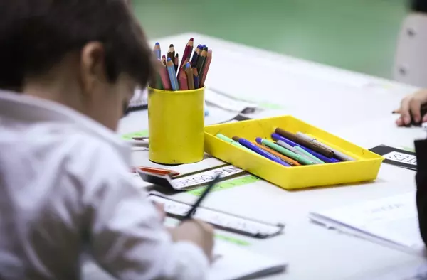 Unidas por Las Rozas reclama más becas por el encarecimiento del curso escolar
