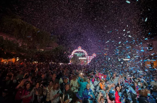 El pregón y el chupinazo abrieron oficialmente las  Fiestas de San Miguel 2022 en Las Rozas