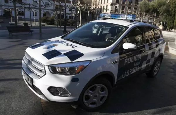 Una banda de ladrones revienta con explosivos un cajero automático en Las Rozas