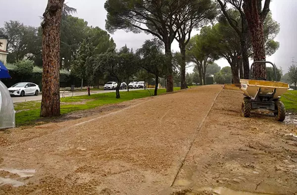 La remodelación de la Glorieta de los 12 Apóstoles creará nuevos caminos, zonas estanciales y parque infantil en Molino de la Hoz