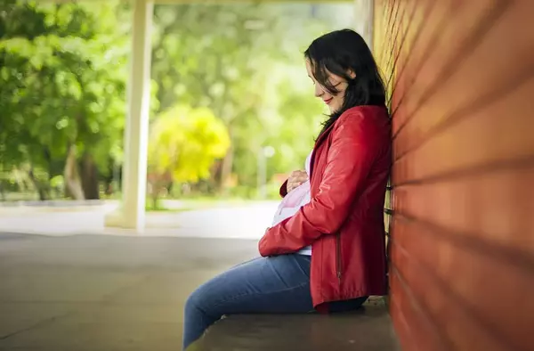 Vox Las Rozas propone un plan de ayuda a las mujeres embarazadas en situación de vulnerabilidad