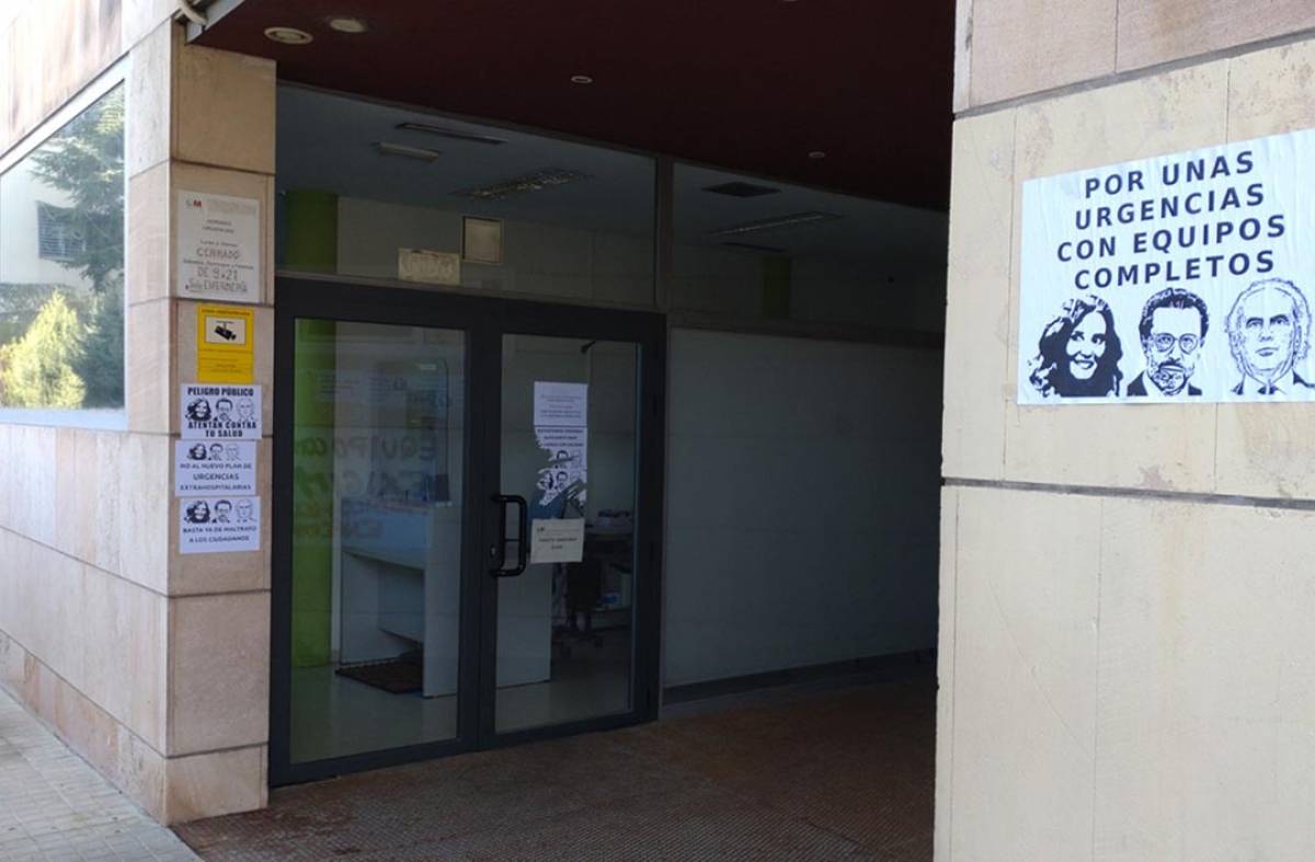 Manifestación vecinal en Las Rozas ante el cierre del Servicio de Urgencias de El Abajón