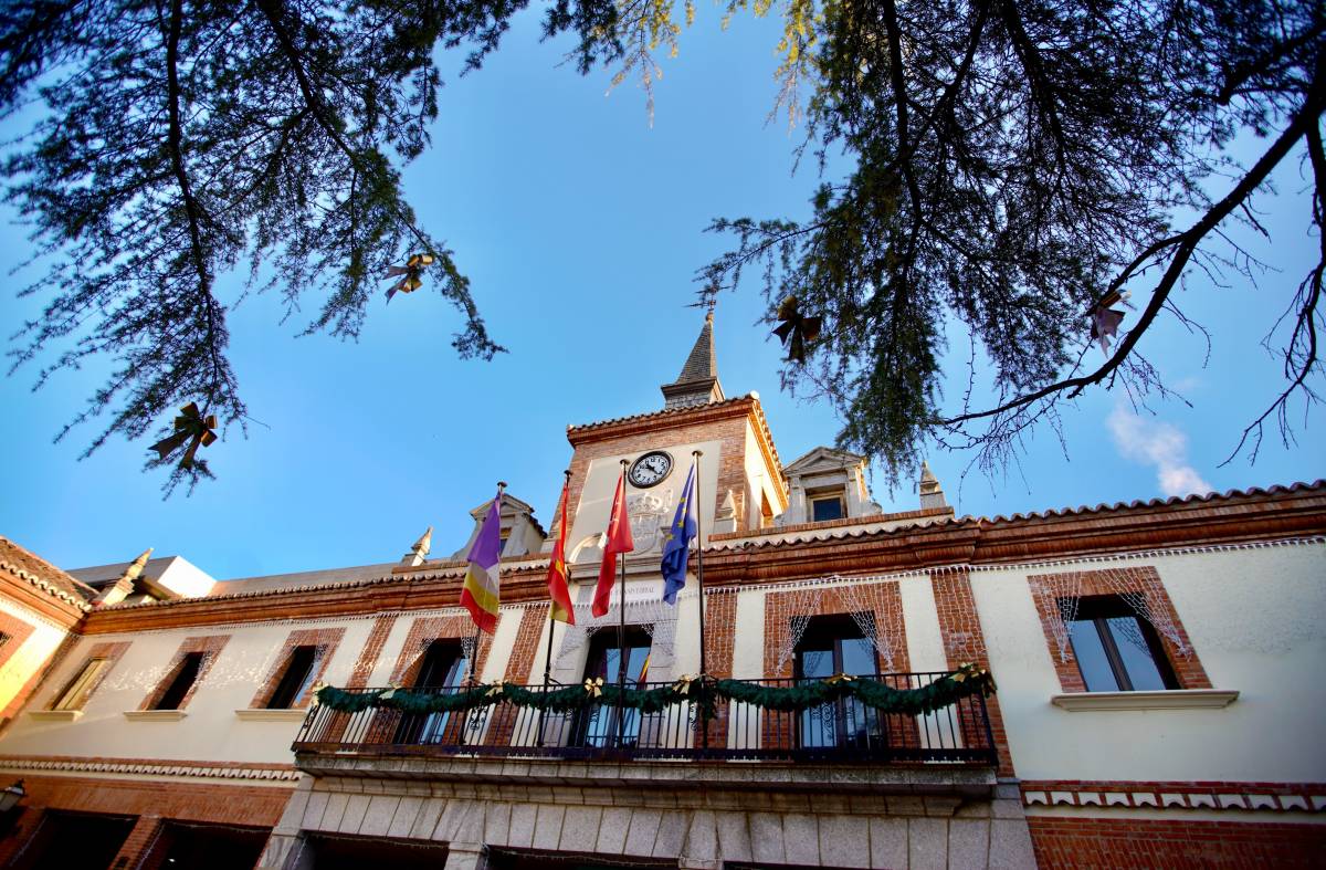 Los socialistas de Las Rozas exigen 'el fin de las cesiones ilegales' de trabajadores en el Ayuntamiento