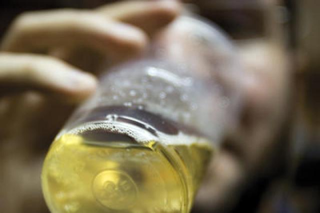 Encuesta sobre consumo de alcohol entre adolescentes roceños