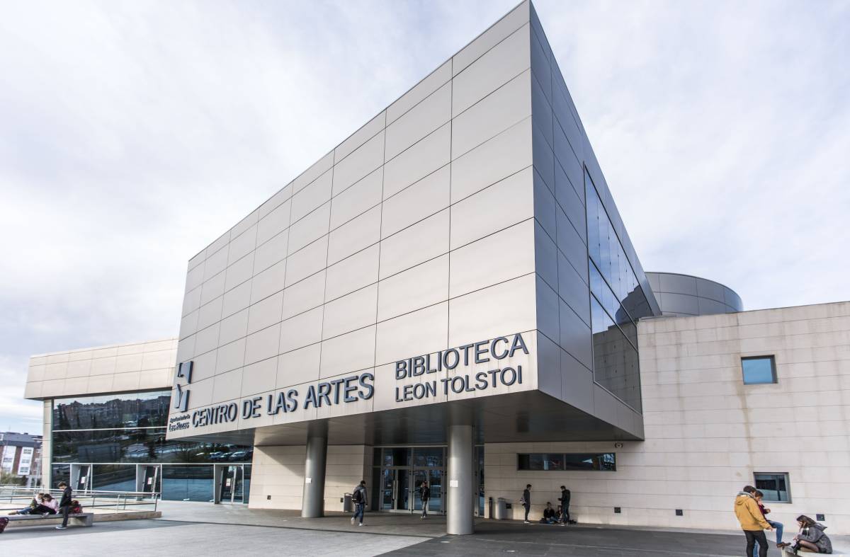 La biblioteca municipal de Las Rozas 'León Tolstoi' celebra su 15 aniversario