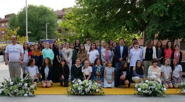 El Ayuntamiento premia la creatividad de los alumnos roceños en el Concurso Literario Escolar de Prosa y Poesía