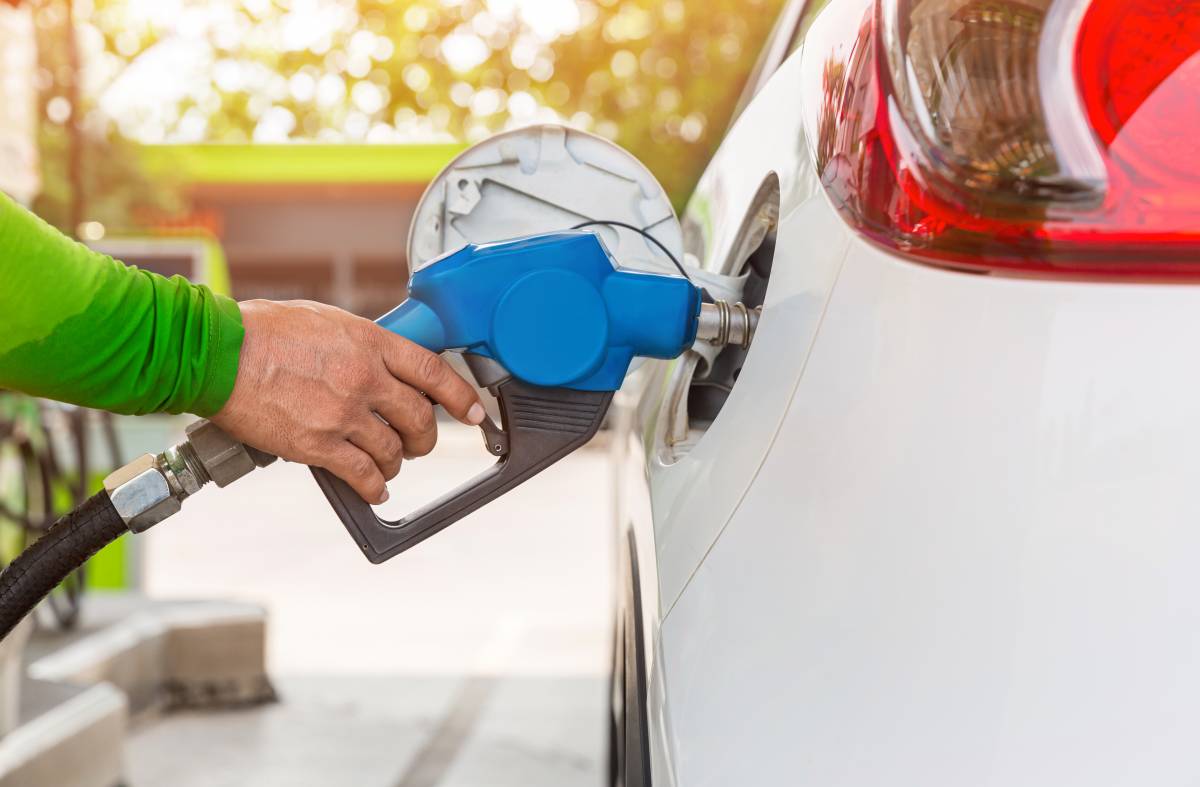 Estas son las gasolineras más baratas de Las Rozas para repostar en la primera 'Operación Salida' del verano