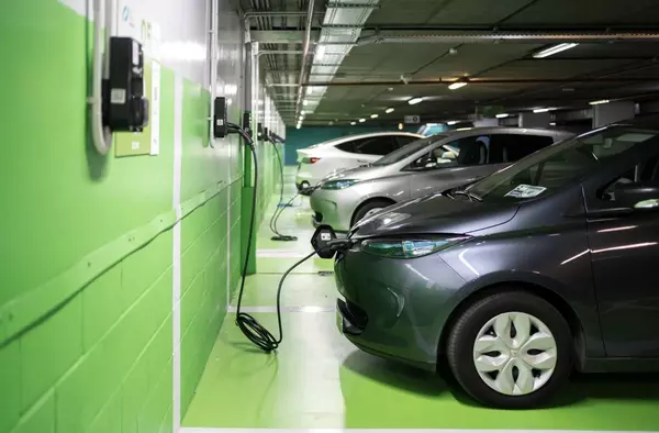 Donde cargar tu coche eléctrico en Las Rozas: localiza los nuevos 41 puntos de la red municipal