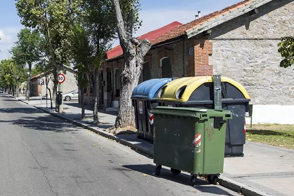 Adiós a los contenedores de cuatro ruedas en la zona norte de Las Matas