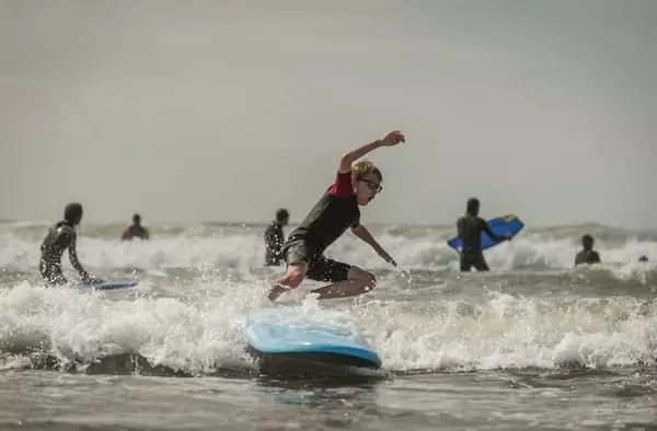 Las Rozas abre el plazo de inscripción para el campamento de verano multiaventura y surf en Cantabria