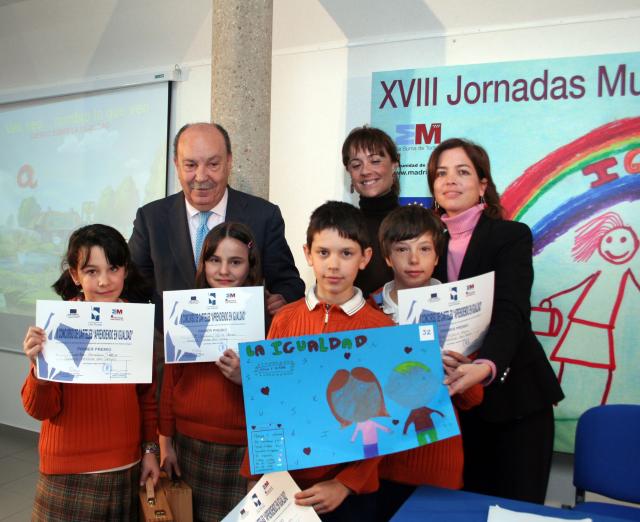 Alumnos del Gredos-San Diego ganan el II Concurso de Carteles por la Igualdad