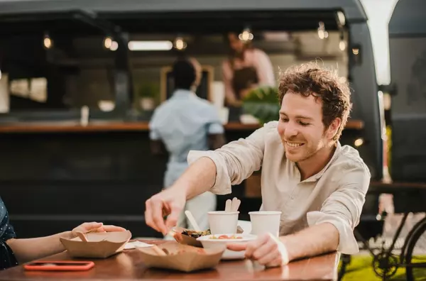 '¡Arriquiñam!' vuelve a Las Rozas con 10 días de fiesta gastronómica y música en vivo