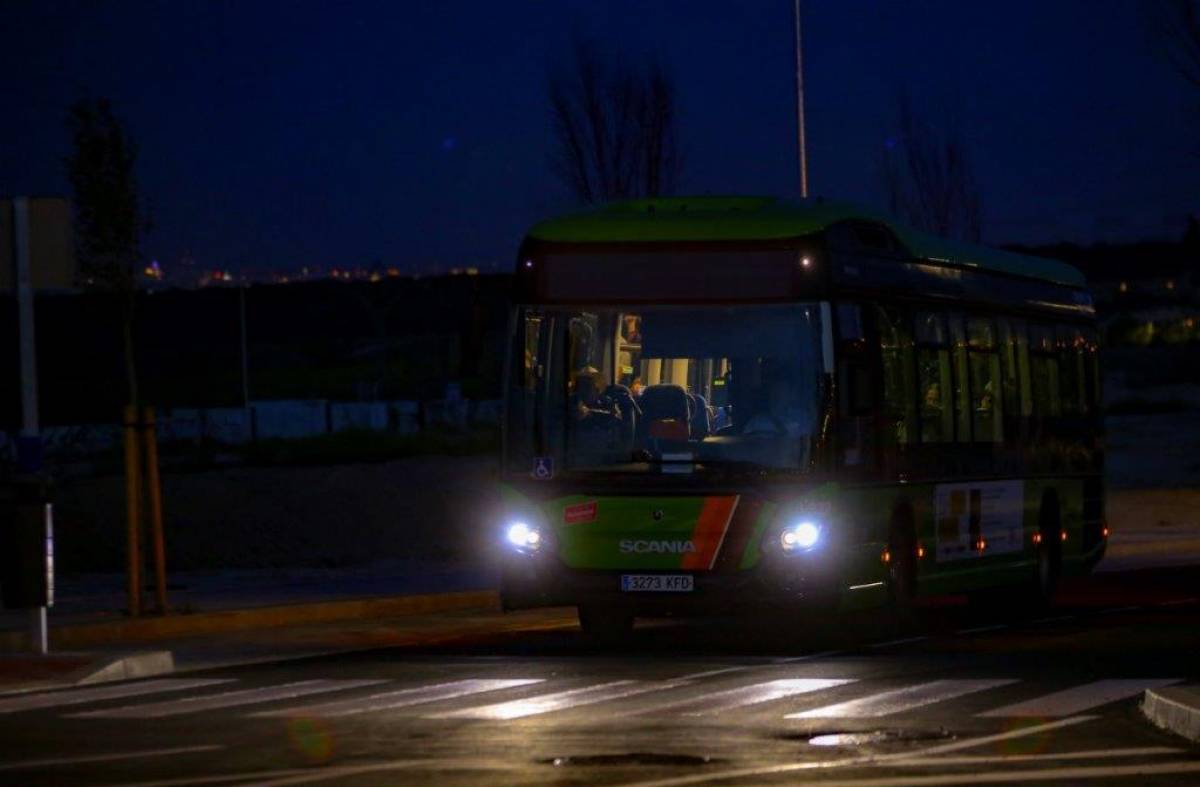Servicio especial de autobús nocturno gratuito durante las Fiestas de Las Rozas 2024: horario, recorrido y paradas