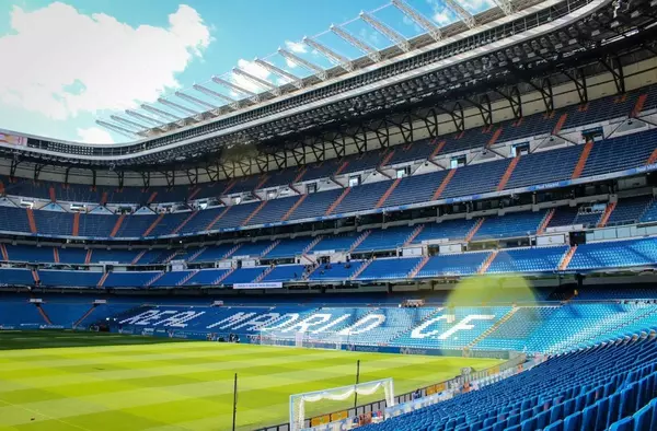 Las mejores experiencias para los amantes del deporte en Madrid, de estadios a bares temáticos