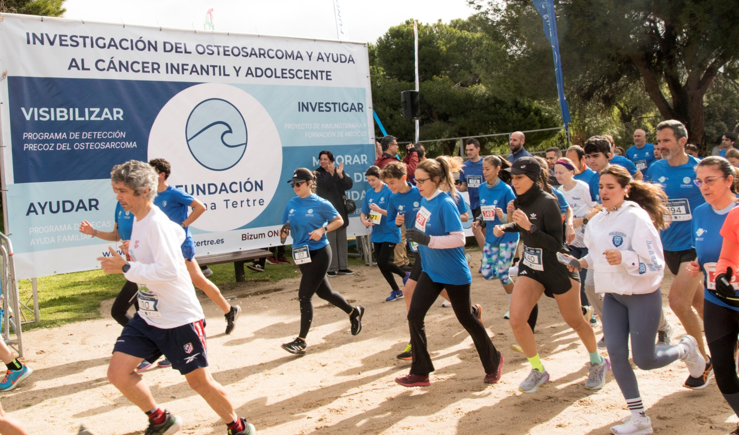 Las Rozas visibiliza la lucha contra el osteosarcoma infantil en la III Carrera Solidaria de la Fundación Elena Tertre