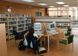 Las tres bibliotecas de Las Rozas abren hasta las doce de la noche para facilitar la preparación de exámenes