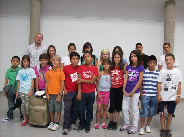 18 alumnos becados por el Ayuntamiento de Las Rozas comienzan su campamento de inglés