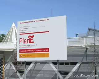 PLENO MUNICIPAL:  Ayto "Las Rozas pide al Gobierno Central que dedique parte del Plan E a costear las deudas de los ayuntamientos"