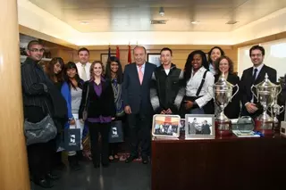 Un grupo de alumnos londinenses visita al alcalde