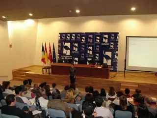 Las Rozas forma a desempleados para afrontar un proceso de selección en inglés