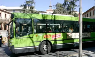 El Consorcio de Transportes ha creado nuevos bonos de diez viajes para buses interurbanos